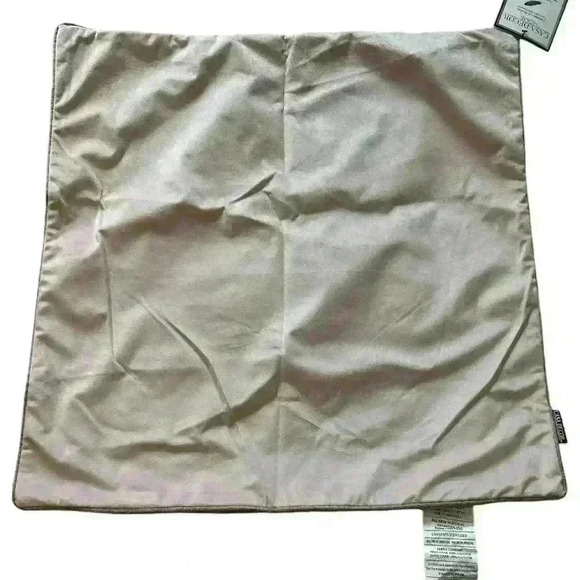 Casa Decor Pillow covers 26 by 26 Khaki/ Tan/Cream color front light pink - Picture 4 of 5